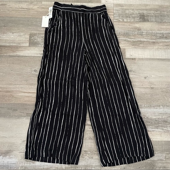 Aritzia Wilfred Faun Culottes - Picture 3 of 5